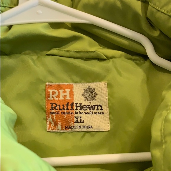 Best - Picture 3 of 3